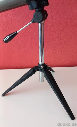 Fernrohr 15-60x60 mit Dreibein-Stativ