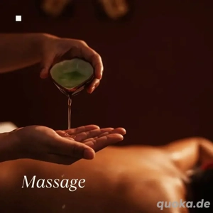 entspannende Body-to-Body-Erotikmassage 