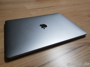 Apple MacBook Pro 13,3 Zoll Silber (512GB SSD, 16GB RAM, Intel Core i5) Bild 2 Apple MacBook Pro 13,3 Zoll Silber (512GB SSD, 16GB RAM, Intel Core i5) Bild 2