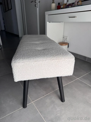 Sitzbank aus Boucle  Bild 2 Sitzbank aus Boucle  Bild 2