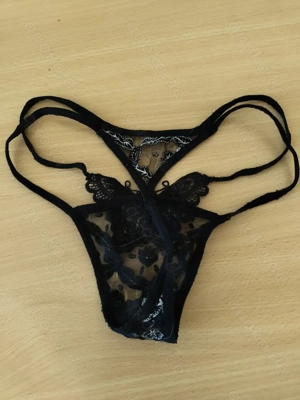 Tanga mit Spitze und andere Veredelungen