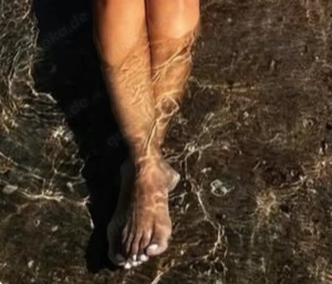 Von Kopf bis Fuß verliebt   besondere Fußfotos warten auf dich