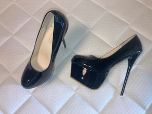 Magst du sexy High Heels einer sexy Frau?