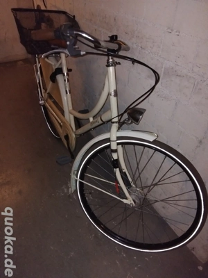 28 zoll Damenfahrad guter zustand korb liecht FP:70  