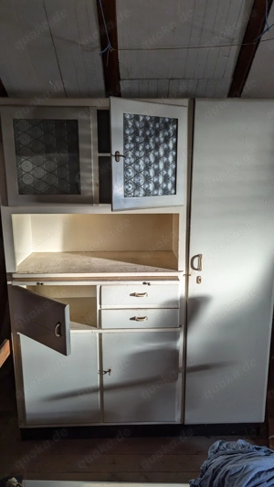 Küchenbuffet von der Oma