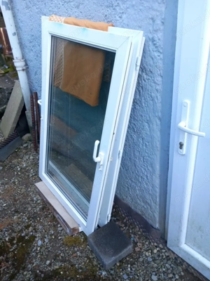 Alufenster 2 Flügel zum Tauschen !!! H: 124.-cm B: 124.-cm