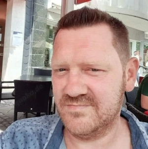 Suche Sexdate im Raum Düren 