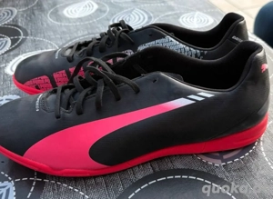 Turnschuhe NEUWERTIG Puma Evo Speed 5 in schwarz pink