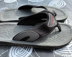 Sommer Zehentrenner Schlappen Flip-Flip von Criss-Cross