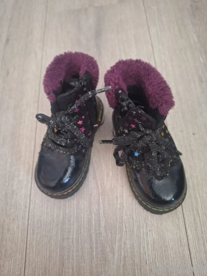 Winterschuhe in Größe 21 getragen guter Zustand