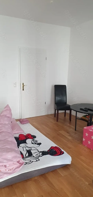 Biete Zimmer in Kreuzberg stundenweise