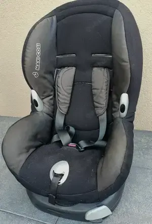 Maxi-Cosi Kindersitz in tollem Zustand günstig abzugeben!