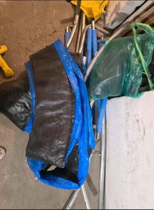 Trampolin 2,40 zu verkaufen 