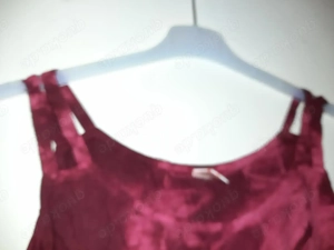 Dunkelrotes Sommer-Kleid mit Batik-Muster Bild 4