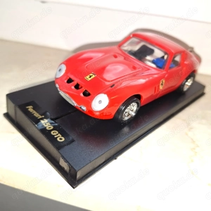 Cartronic & Carrera 1:32  Verschiedene Sachen Autos--Schienen---Schleifer usw  Siehe die Fotos