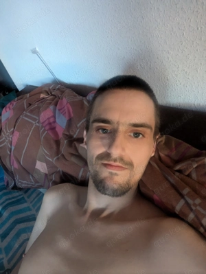 Lass dich Ausgiebig von mir Lecken    Tg für dich.   Bild 2