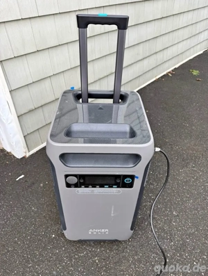 Anker Solix F3800  Batterie-Backup und Speicher.