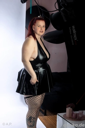 Lilly deutsch privat sucht Taschengeld Dats Bild 3