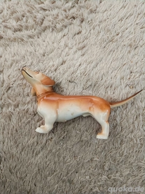 Dackel Gemarkt Chipfrei, ca.18cm lang Porzellan