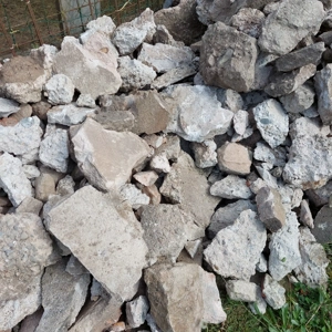 Betonstücke, als Auffüllmaterial, Teichbefestigung oder ......?  Bild 2