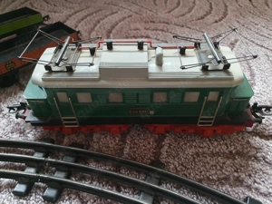 Verkaufe hier eine schöne alte Zeuke Eisenbahn Spur 0 das ist ein Schnäppchen 