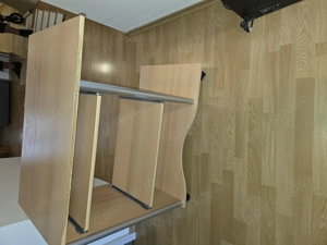 Kleiner Schreibtisch 