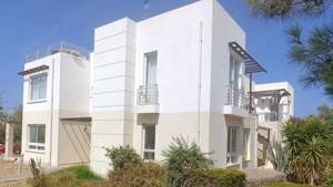 Nordzypern: Traumhafte 3-Zimmer-Wohnung mit großer Terrasse & Meer-Nähe