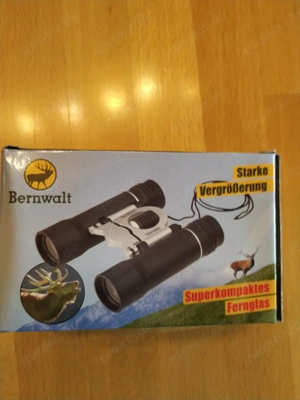 Superkompaktes Fernglas