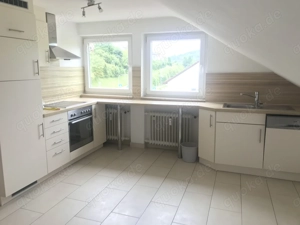 Helle 2 Zimmer DG-Wohnung in Aidlingen-Deufringen - frei ab 1.10.2025