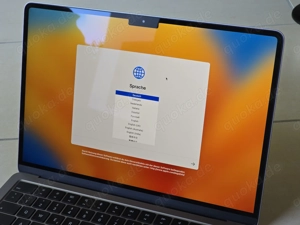 Neu: Apple MacBook Air (2022) Space Grau Bild 4