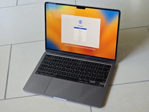 Neu: Apple MacBook Air (2022) Space Grau