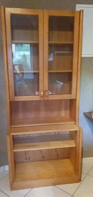 Zwei Schränke gebraucht