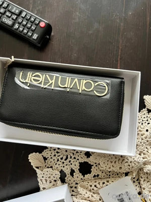 Geldbeutel Damen original von Calvin Klein