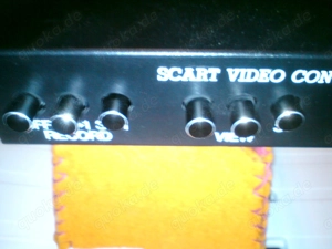 Scart Video Control - aus den 80er oder 90er Jahren   schwarz - Markenlos   SCART Anschlüsse