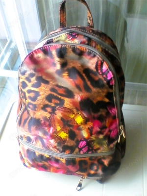 Damenrucksack   Rucksack   Mehrfarbig   Markenlos   Neu   unbenutzt   die Riemen sind verstellbar un