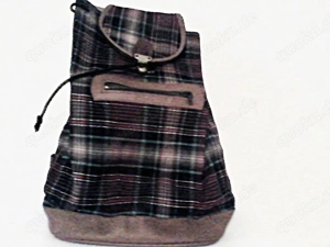 Kult Rucksack   braun kariert - aus der ehemaligen DDR - aus den 60er Jahren   er ist Markenlos und 