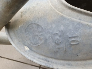 Biete hier noch eine Zinkgiesskanne an zum Verkauf  Bild 2