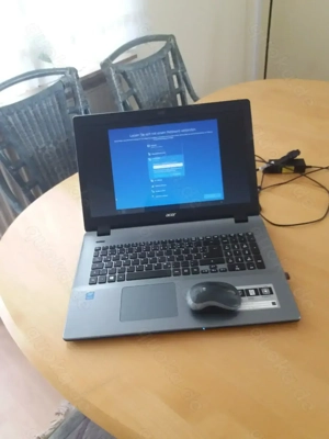 acer notebook aspire E17