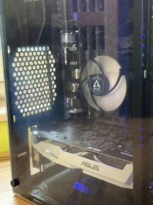 Gaming PC  | I5 8400 | GTX 1060 | 8GB | WLAN | WIN11 | 144FPS Bild 2  Gaming PC  | I5 8400 | GTX 1060 | 8GB | WLAN | WIN11 | 144FPS Bild 2