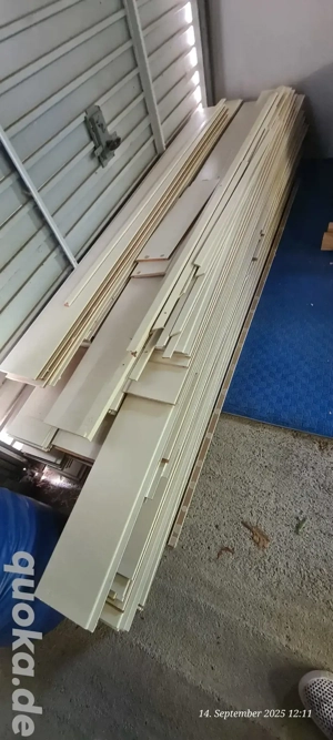 Holzpaneele zu verschenken 