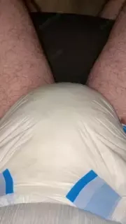 molliger Windelnjunge