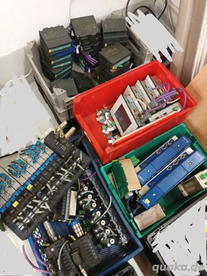 Industrieelektronik Elektronikkomponenten Servoregler Elektronik Touchscreen Siemens Festo Pneumatik