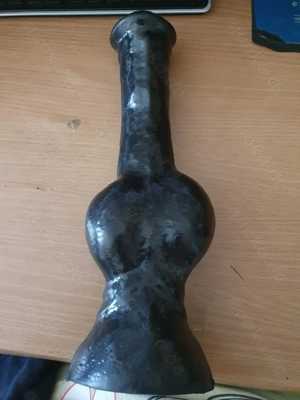 Dildo mit Knotten