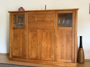 Sideboard Holz kirschfarben, gute Aufteilung 