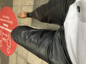 Grossgewachsenes eher einsames Ehepaar von dominant - einfühlsamem Akademiker   Unternehmer gesucht  Bild 4