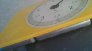 Küchenwaage der Marke Zassenhaus in der Farbe gelb sehr guter Zustand !