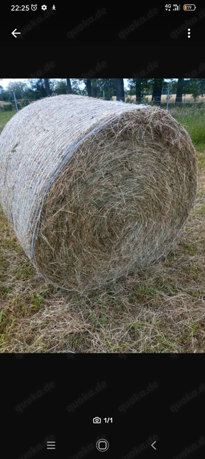 Heu Rundballen kleine Bunde Strohrundballen 1. Und 2. Schnitt 2025
