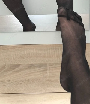 Welche Frau trägt gerne Nylonstr. & FSH