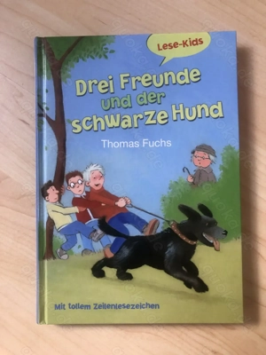 Drei Freunde und der schwarze Hund 