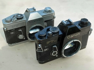 Canon FTb QL black + Canon FT QL. Analoge Vintage SLR-Kameras.
